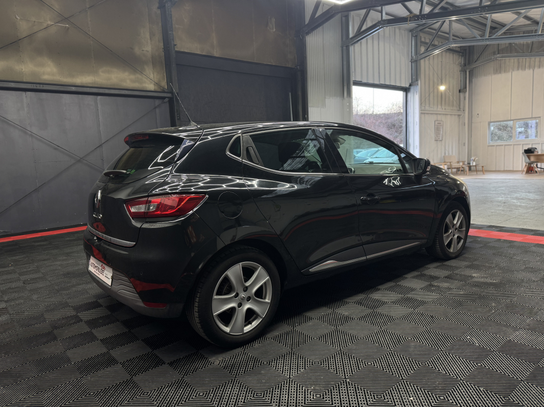 Renault Clio — 5