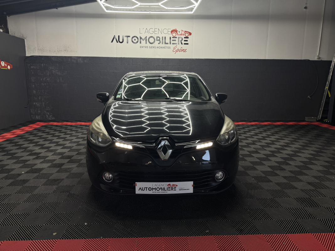 Renault Clio — 2