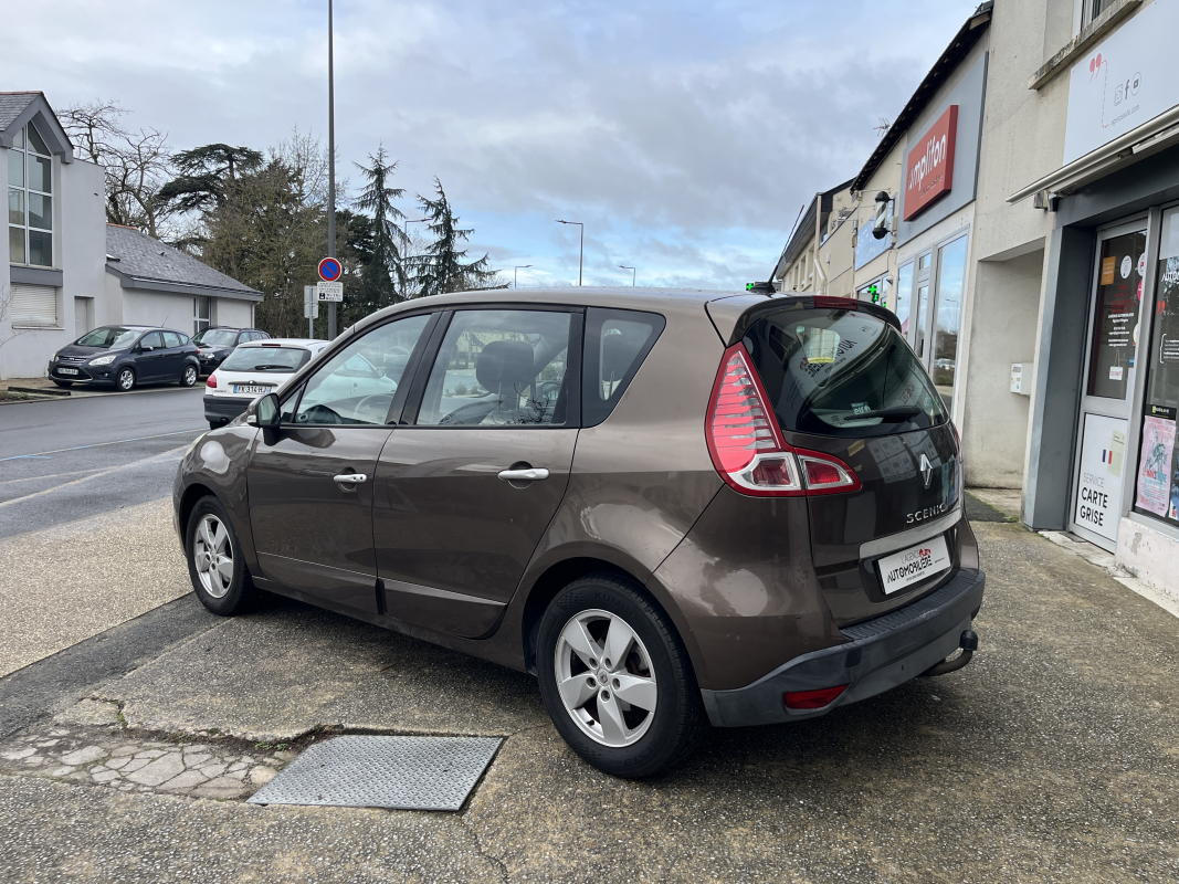 Renault Scenic — 5