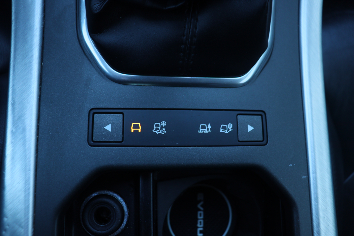 Land Rover Range Rover Evoque — 28