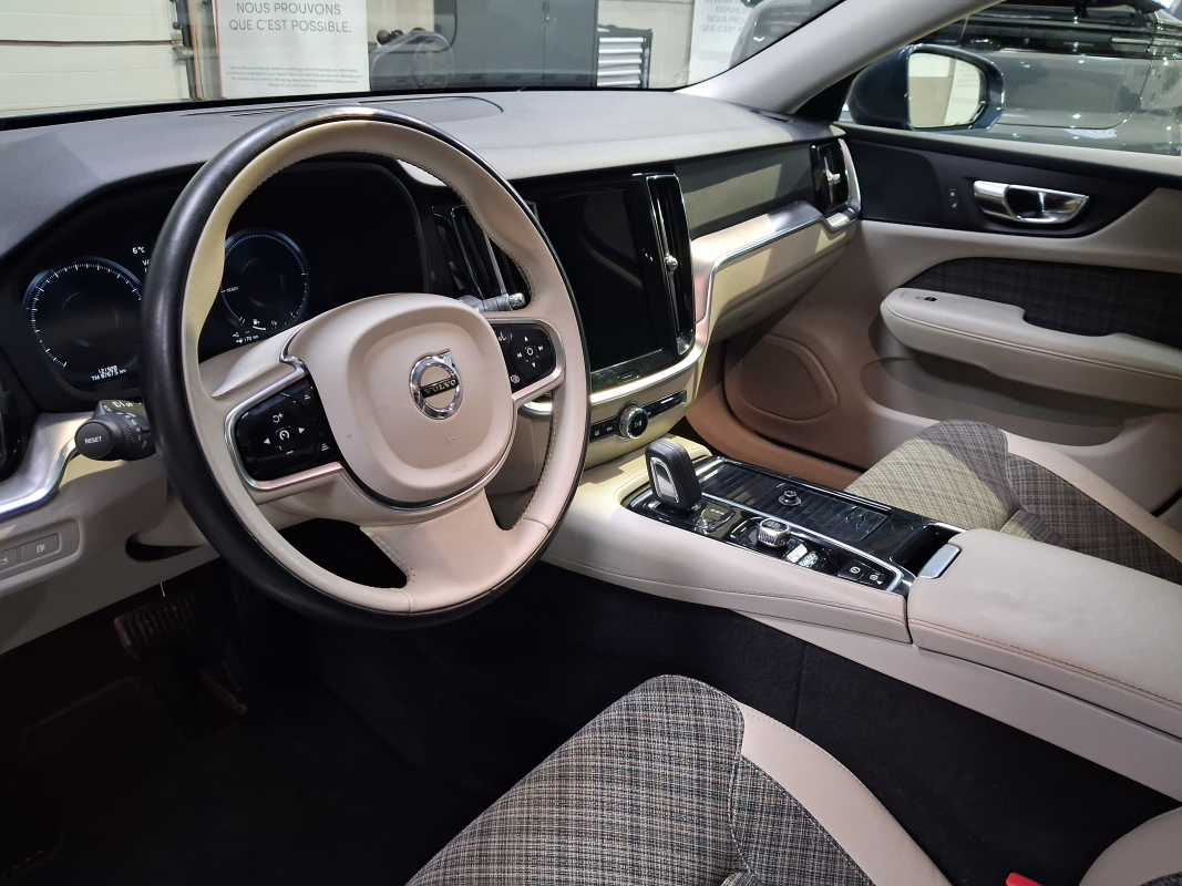 Volvo V60 — 16