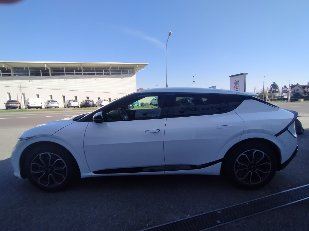 Kia EV6 — 4