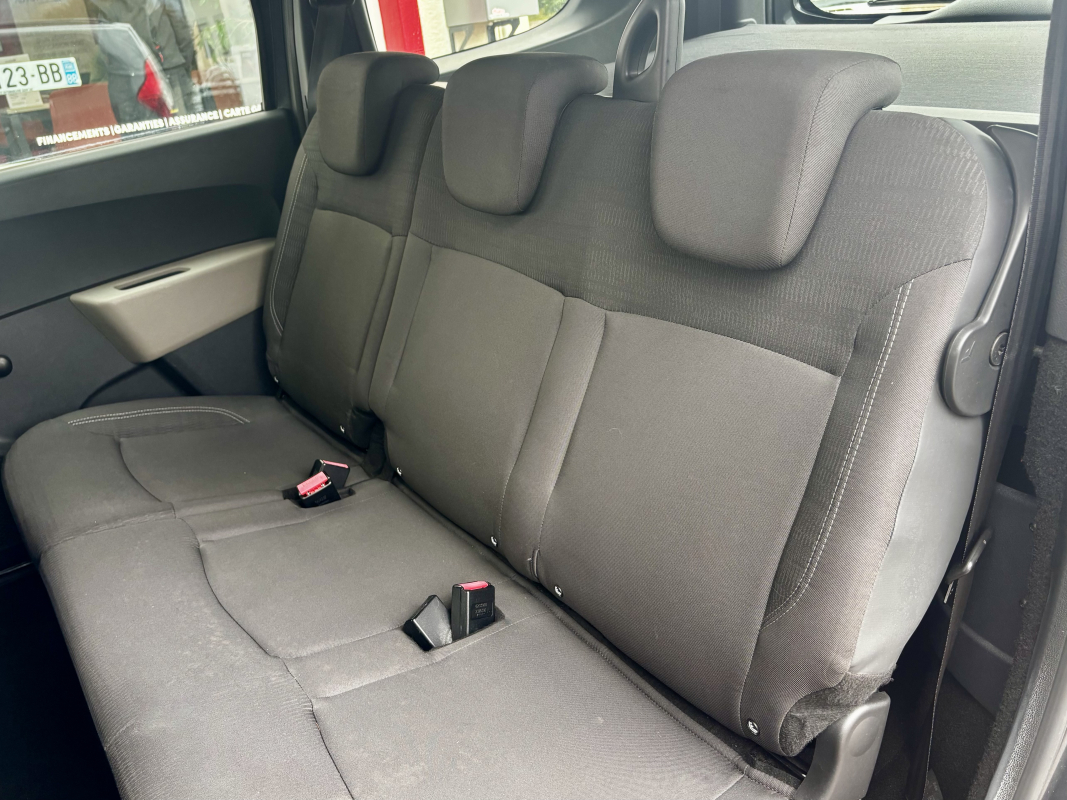 Dacia Lodgy — 16