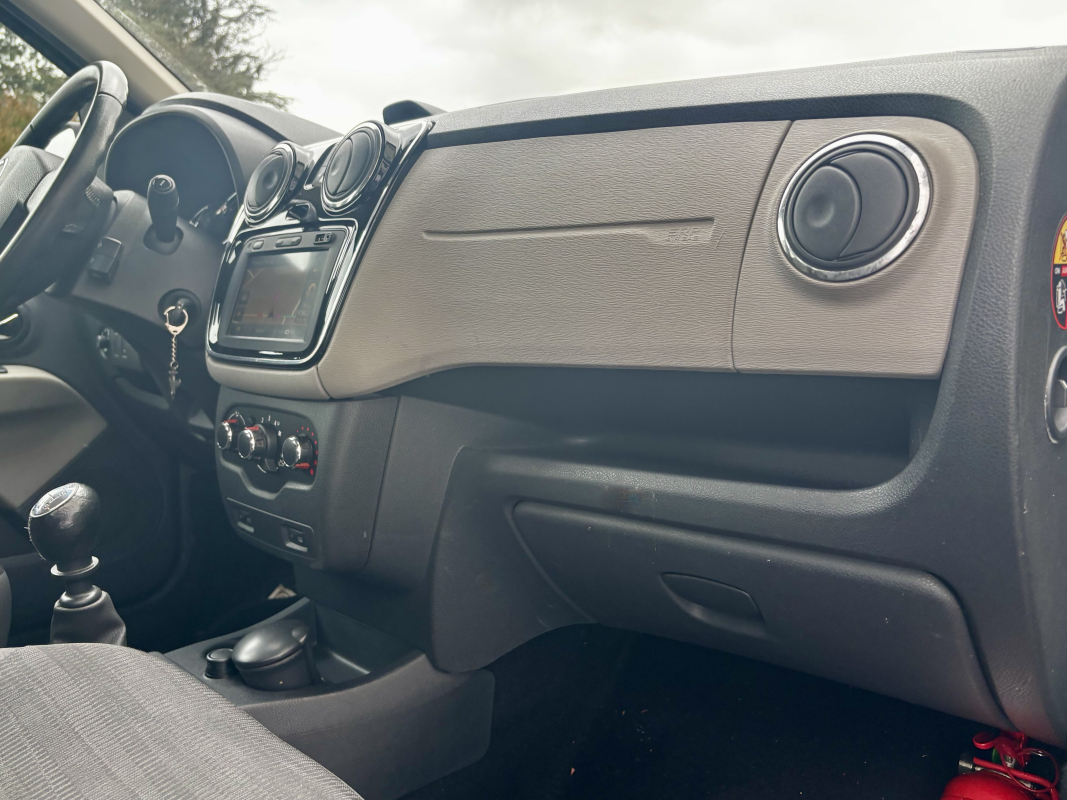 Dacia Lodgy — 28