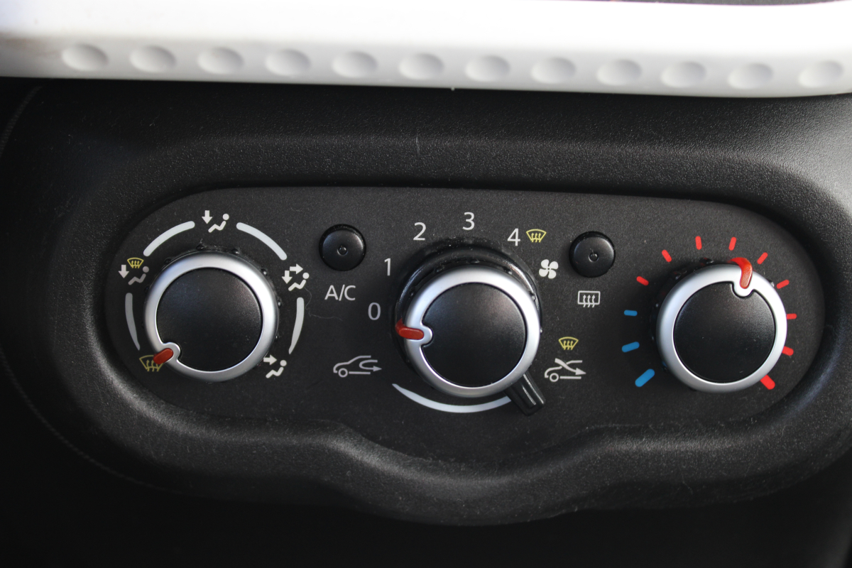 Renault Twingo — 16