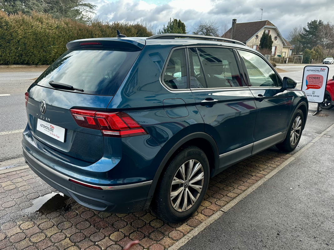 Volkswagen Tiguan — 5