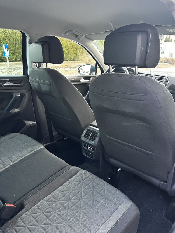 Volkswagen Tiguan — 19