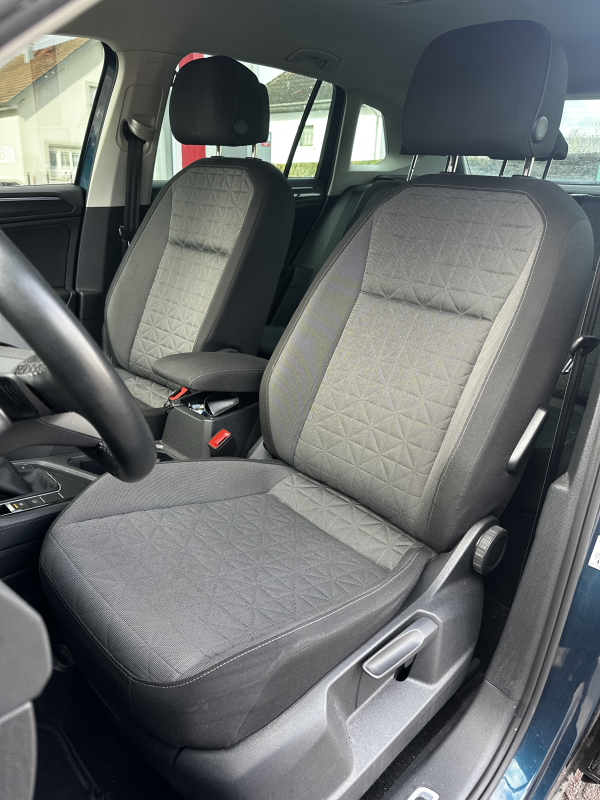 Volkswagen Tiguan — 13