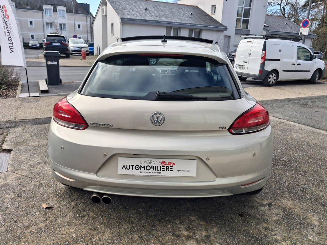 Volkswagen Scirocco — 6