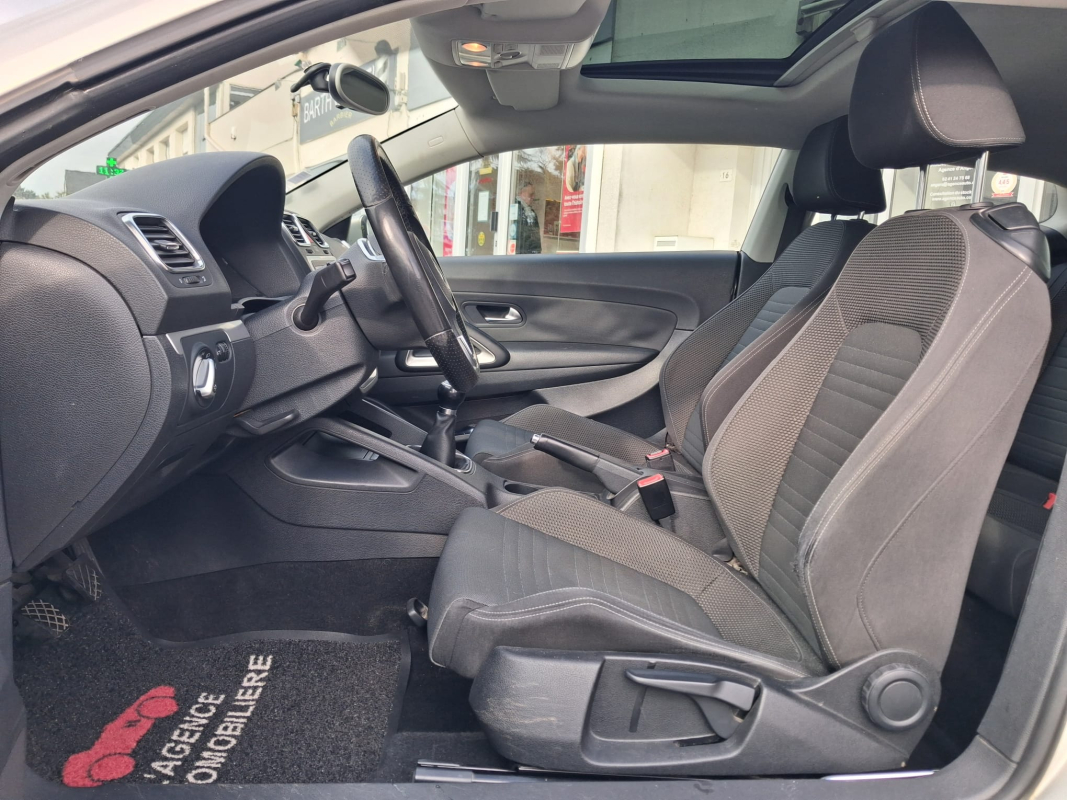 Volkswagen Scirocco — 11