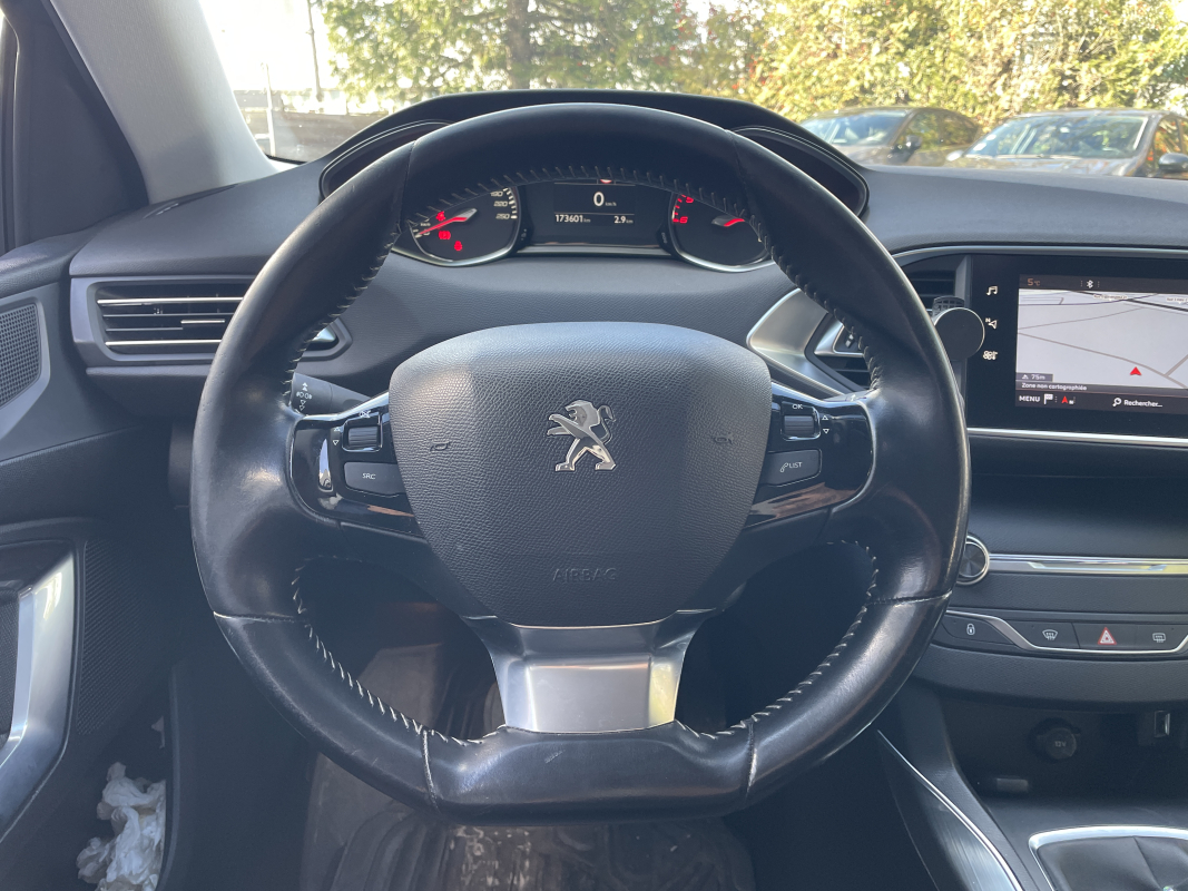 Peugeot 308 SW — 16