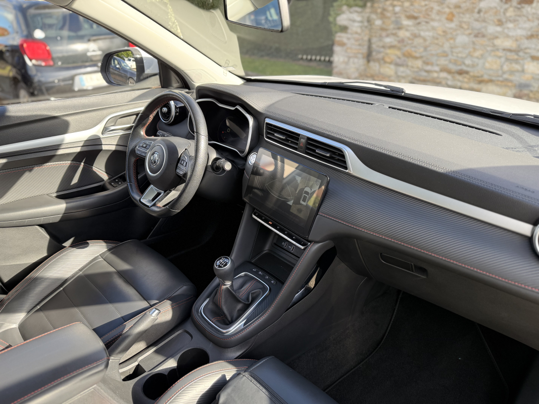 MG/MG Motor ZS — 13