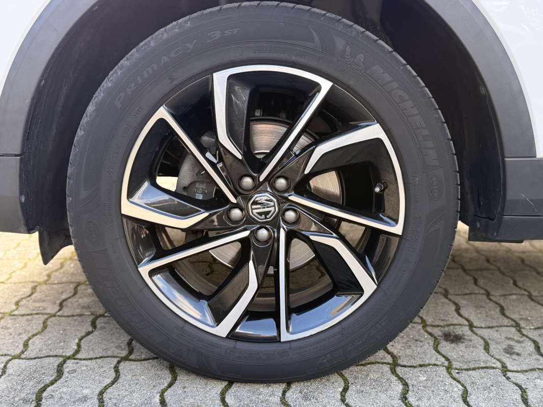 MG/MG Motor ZS — 20