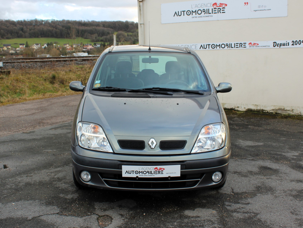Renault Scenic — 2