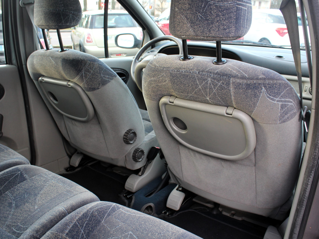 Renault Scenic — 32