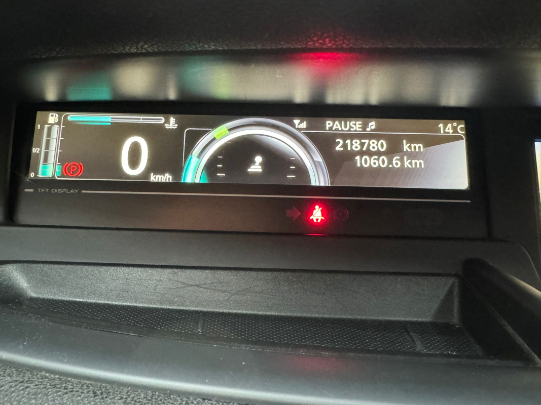 Renault Scenic — 19