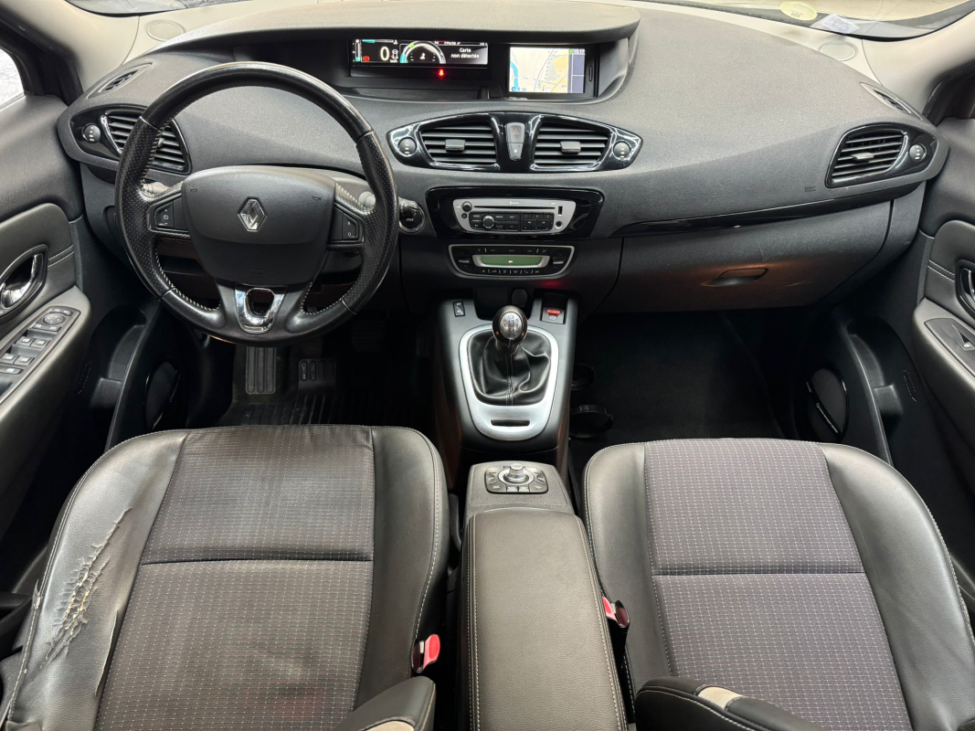 Renault Scenic — 18