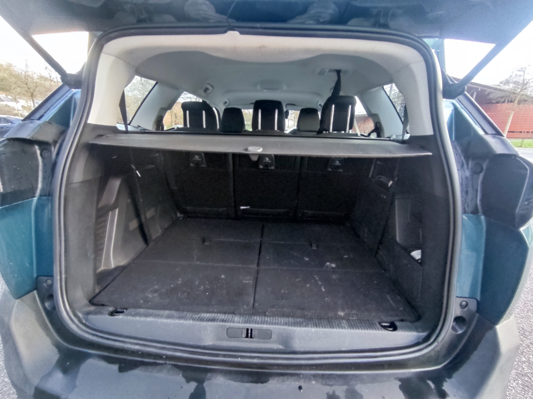 Peugeot 5008 — 19