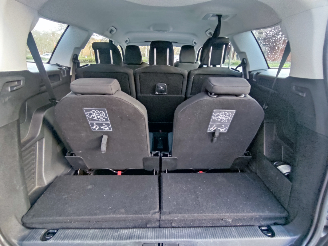 Peugeot 5008 — 18