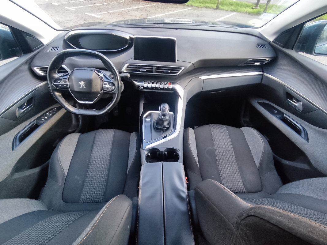 Peugeot 5008 — 14