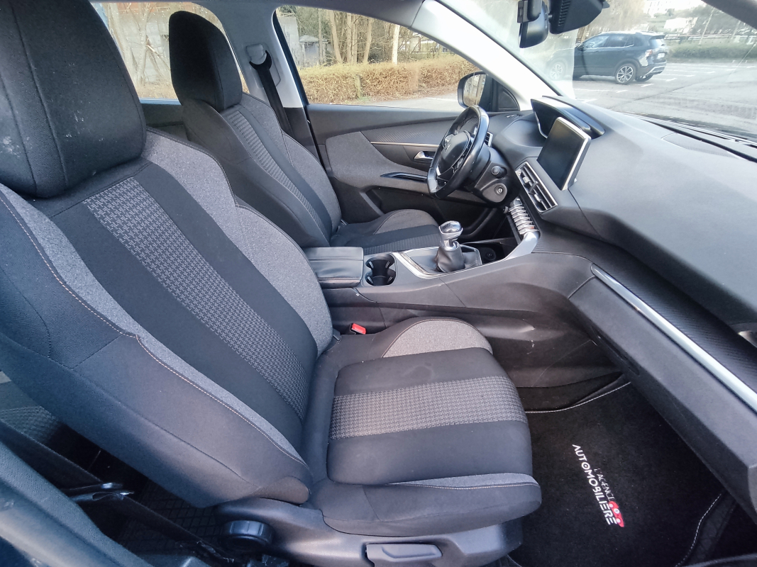 Peugeot 5008 — 13
