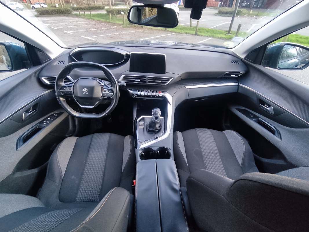 Peugeot 5008 — 27