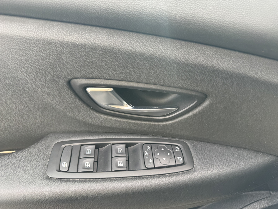 Renault Scenic — 20