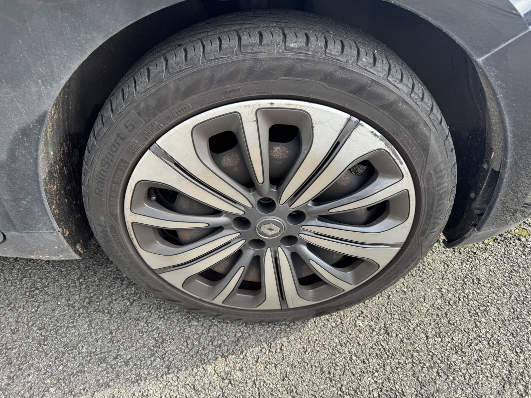 Renault Scenic — 24