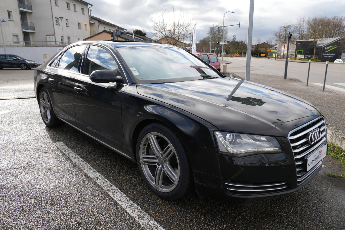 Audi A8 — 4