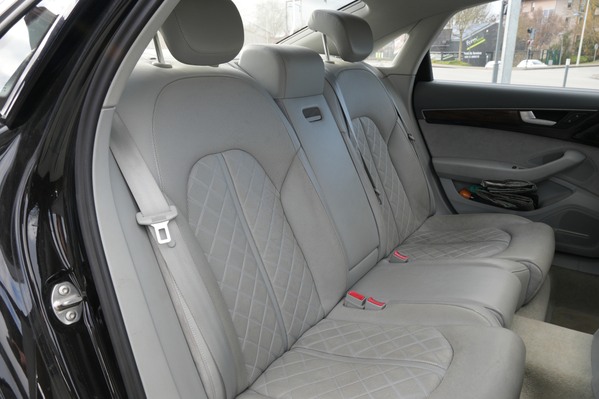 Audi A8 — 17