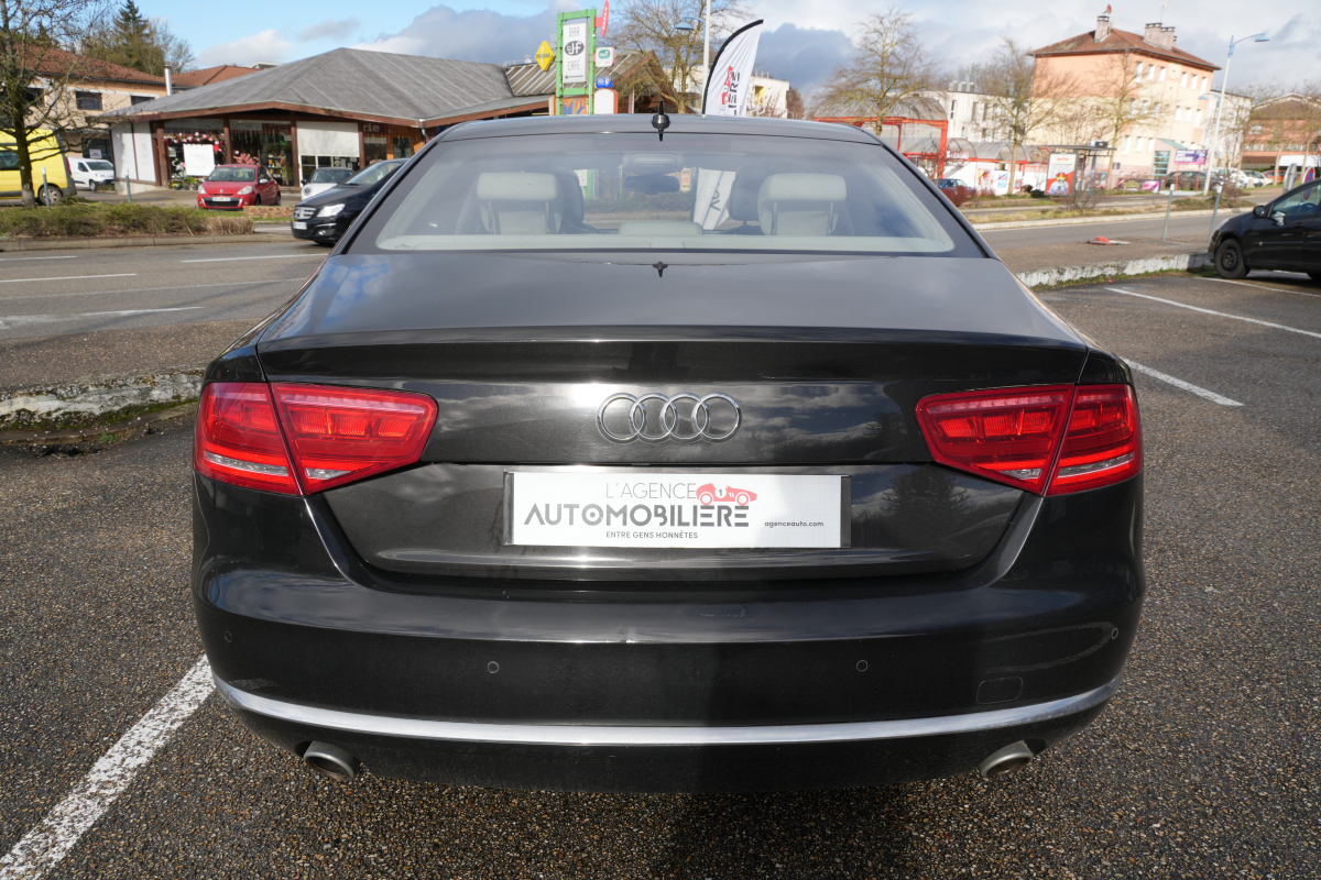 Audi A8 — 7