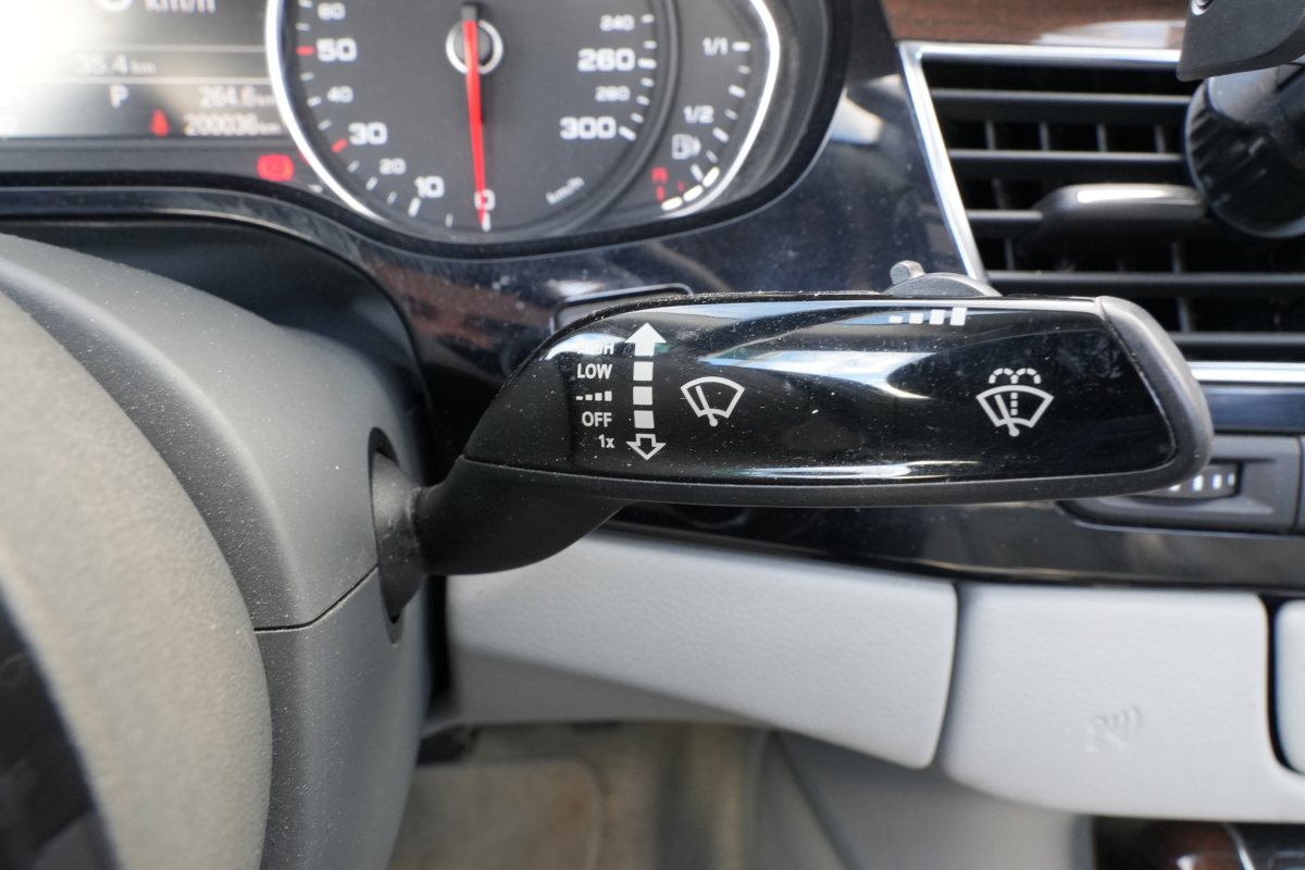 Audi A8 — 32