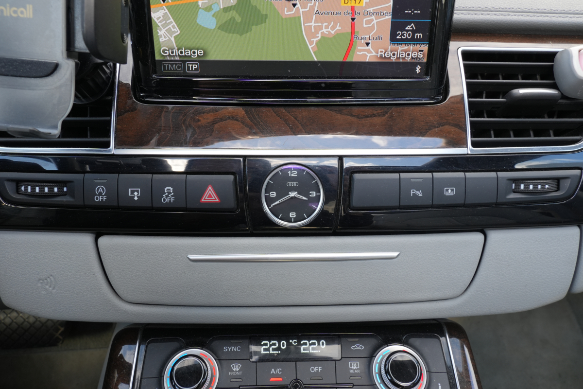 Audi A8 — 33