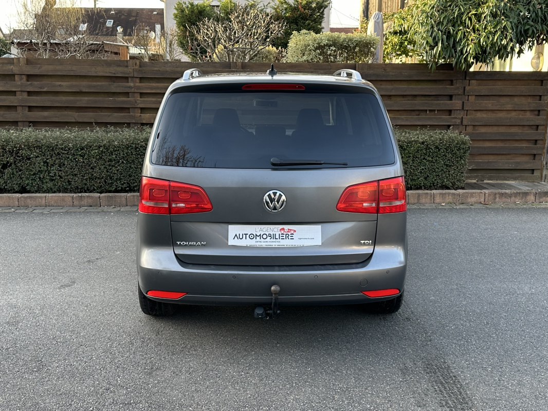 Volkswagen Touran — 4