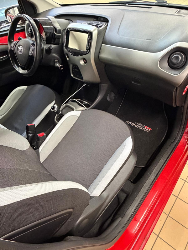 Toyota Aygo — 12
