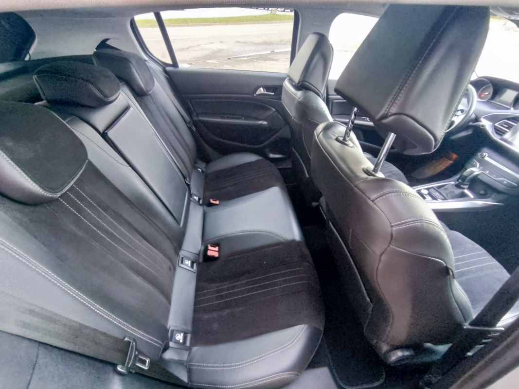 Peugeot 308 — 17