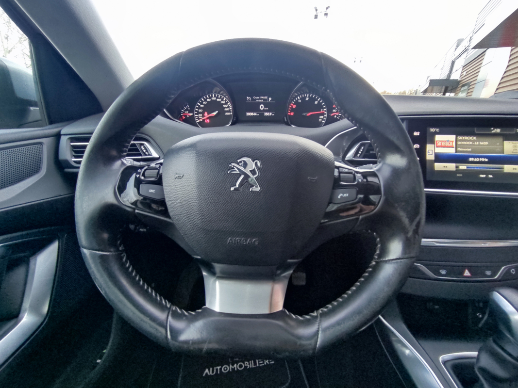Peugeot 308 — 28