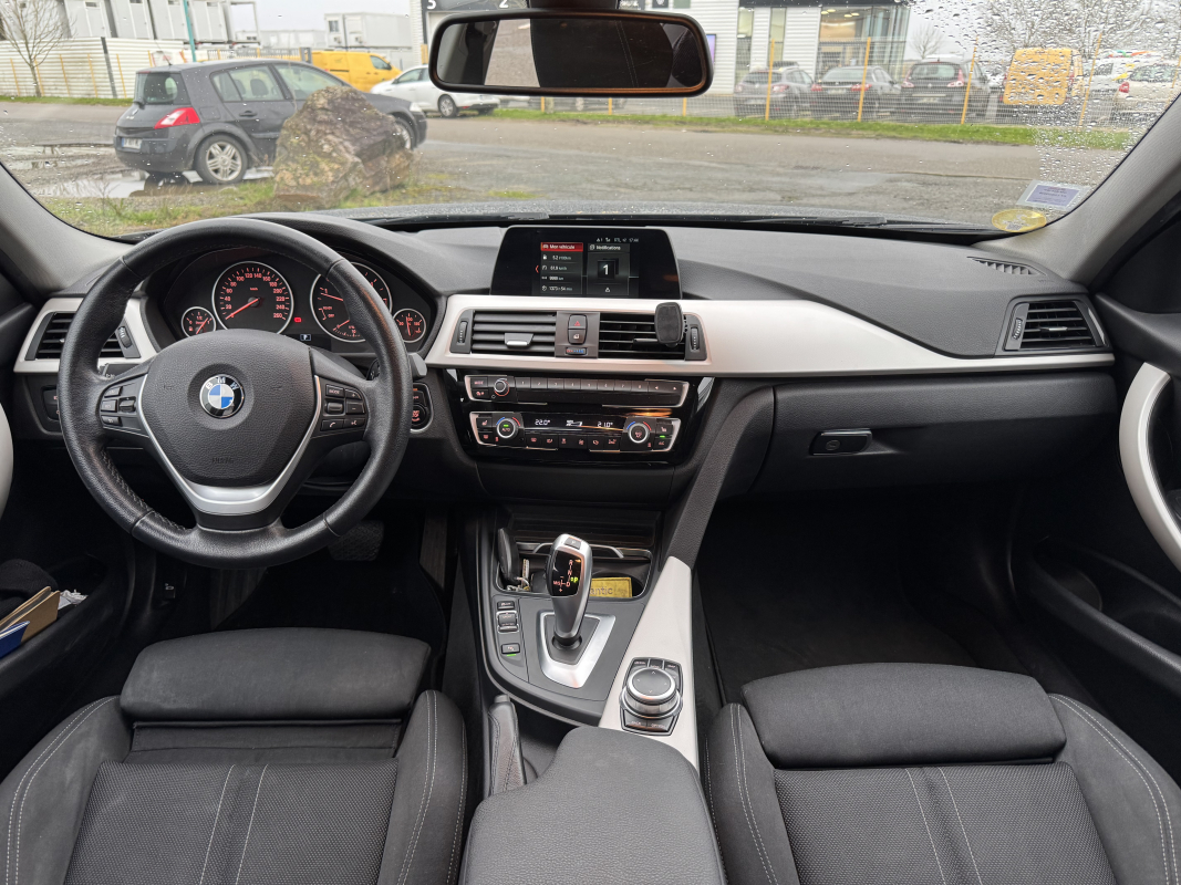 Bmw Série 3 — 12