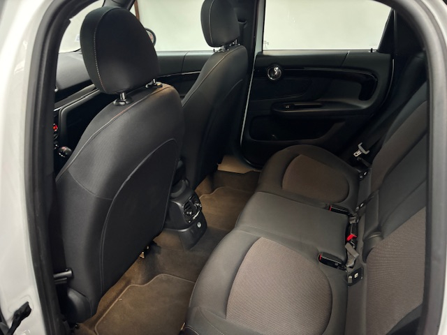 Mini Countryman — 28