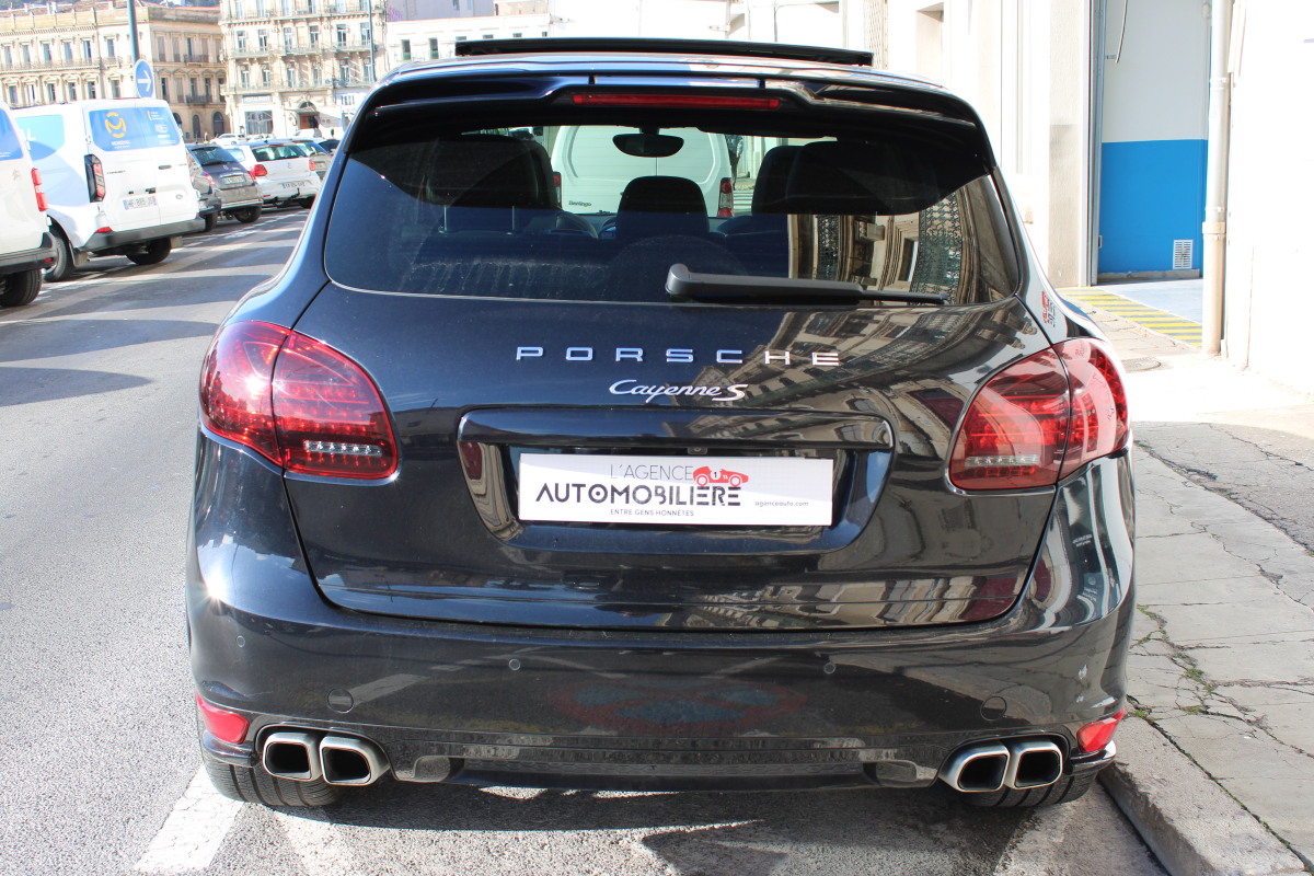 Porsche Cayenne — 6