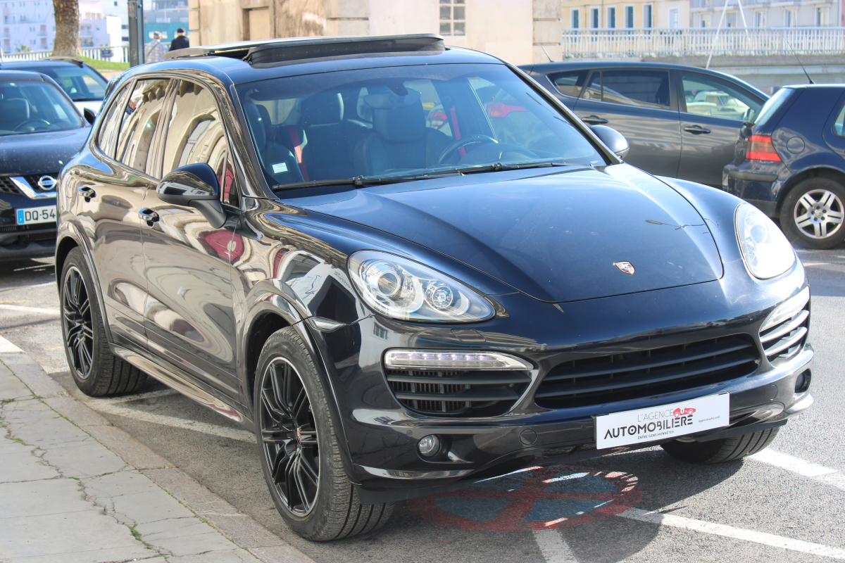 Porsche Cayenne — 3