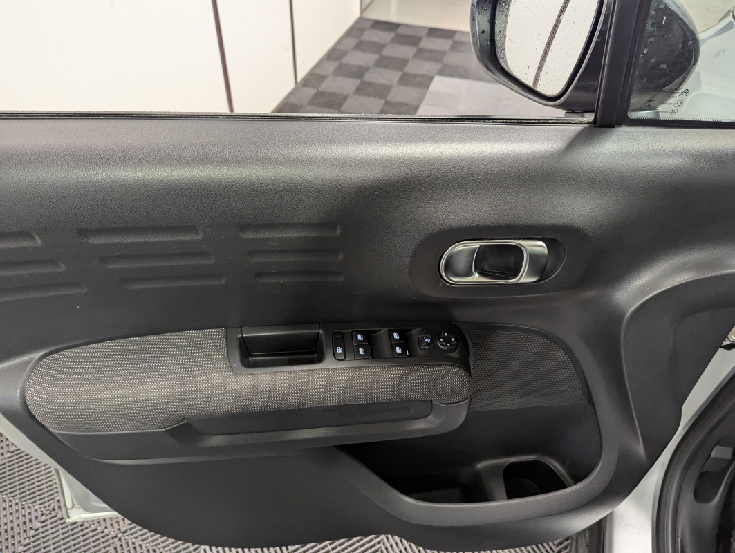 Citroen C3 AIRCROSS — 27