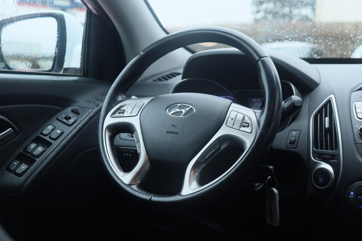 Hyundai ix35 — 12
