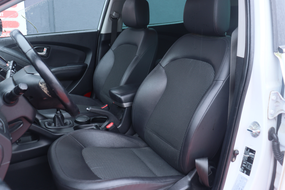 Hyundai ix35 — 18