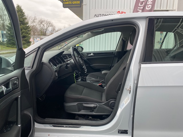 Volkswagen Golf — 11