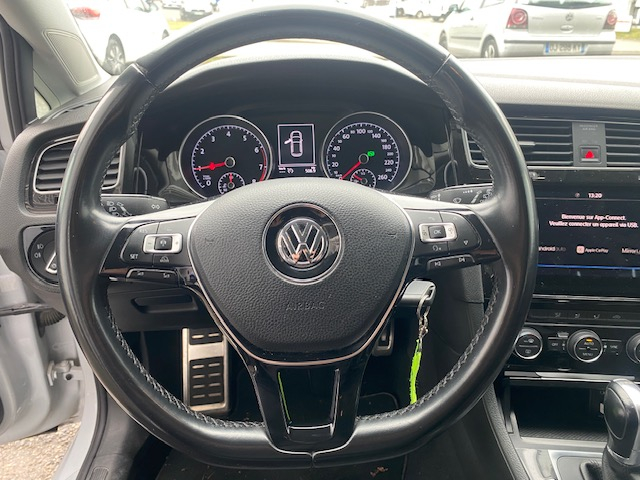 Volkswagen Golf — 13