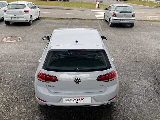Volkswagen Golf — 29