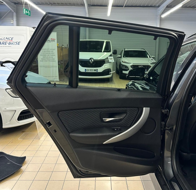 Bmw Série 3 Touring — 35