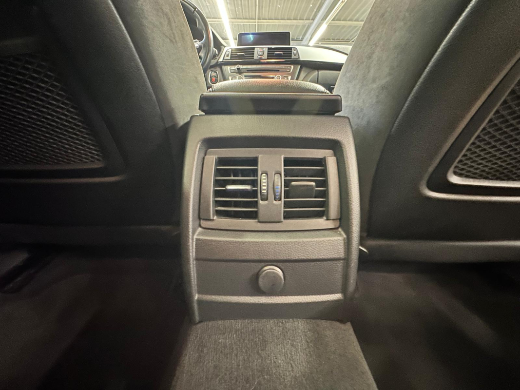 Bmw Série 3 Touring — 21