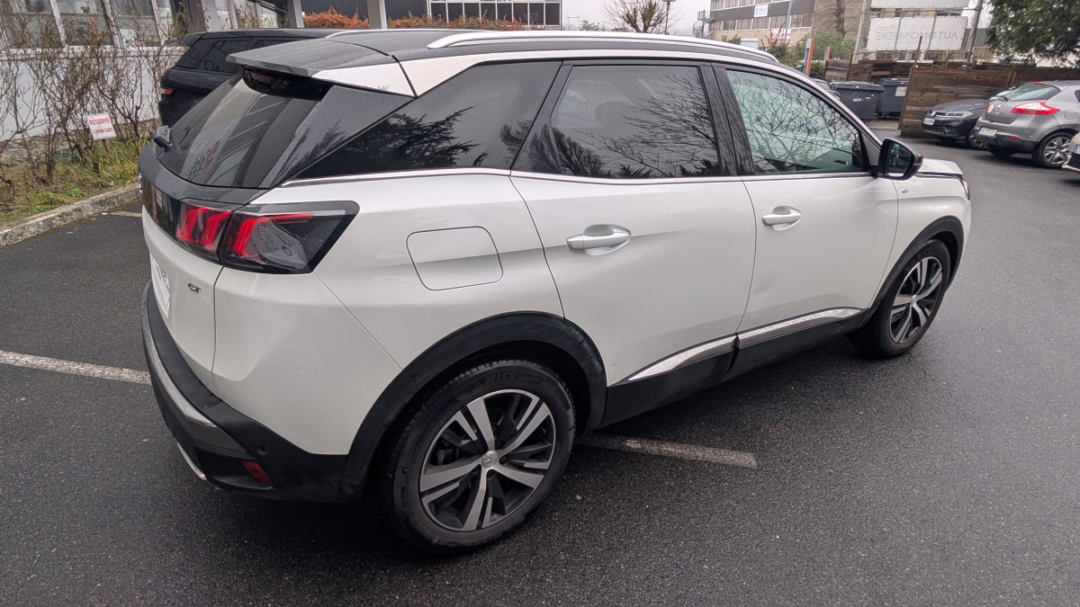 Peugeot 3008 — 7